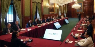 Crean Sheinbaum y empresarios consejo para la inversión