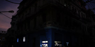 Apagón total deja a Cuba sin electricidad tras colapso del sistema energético