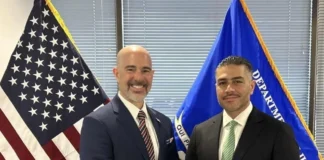 Trata Harfuch con jefe de DEA combate a narco y armas