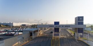 Advierte Gobierno impacto económico ante posible huelga en General Motors SLP