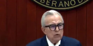 Descarta Rocha Moya pedir licencia: ‘no hay nada que temer’