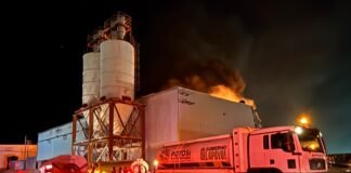 Atienden incendio en Zona Industrial; activan protocolos de emergencia