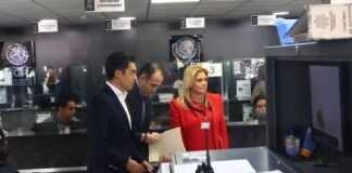 Buscan fabricarme un caso, dice Campos al acudir a FGR