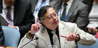 Ordenan suspensión provisional de Petro