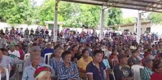 Denuncian presunto uso político de programas sociales en asamblea de Morena en Tancanhuitz
