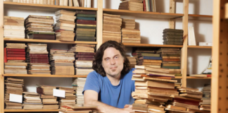 Empresas compran libros para entrenar IA y generan debate sobre el conocimiento