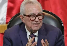 Afirma Rocha que se encuentra en su domicilio en Sinaloa