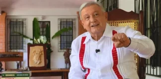 Reaparece López Obrador con Pueblo y llama a servidores públicos a no robar
