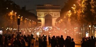 Dejan protestas contra altos costos caos y saqueo en Francia