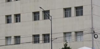 Mantendrán trabajadores del Hospital Central bloqueo en la Glorieta Bocanegra hasta recibir respuesta