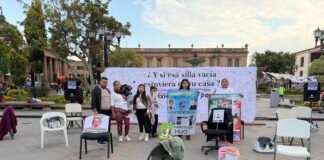 Sillas vacías en la Plaza del Carmen recuerdan a personas desaparecidas