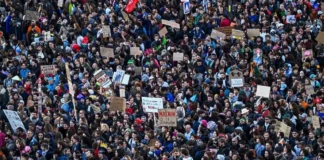Protestan en Francia por tercer fin de semana seguido
